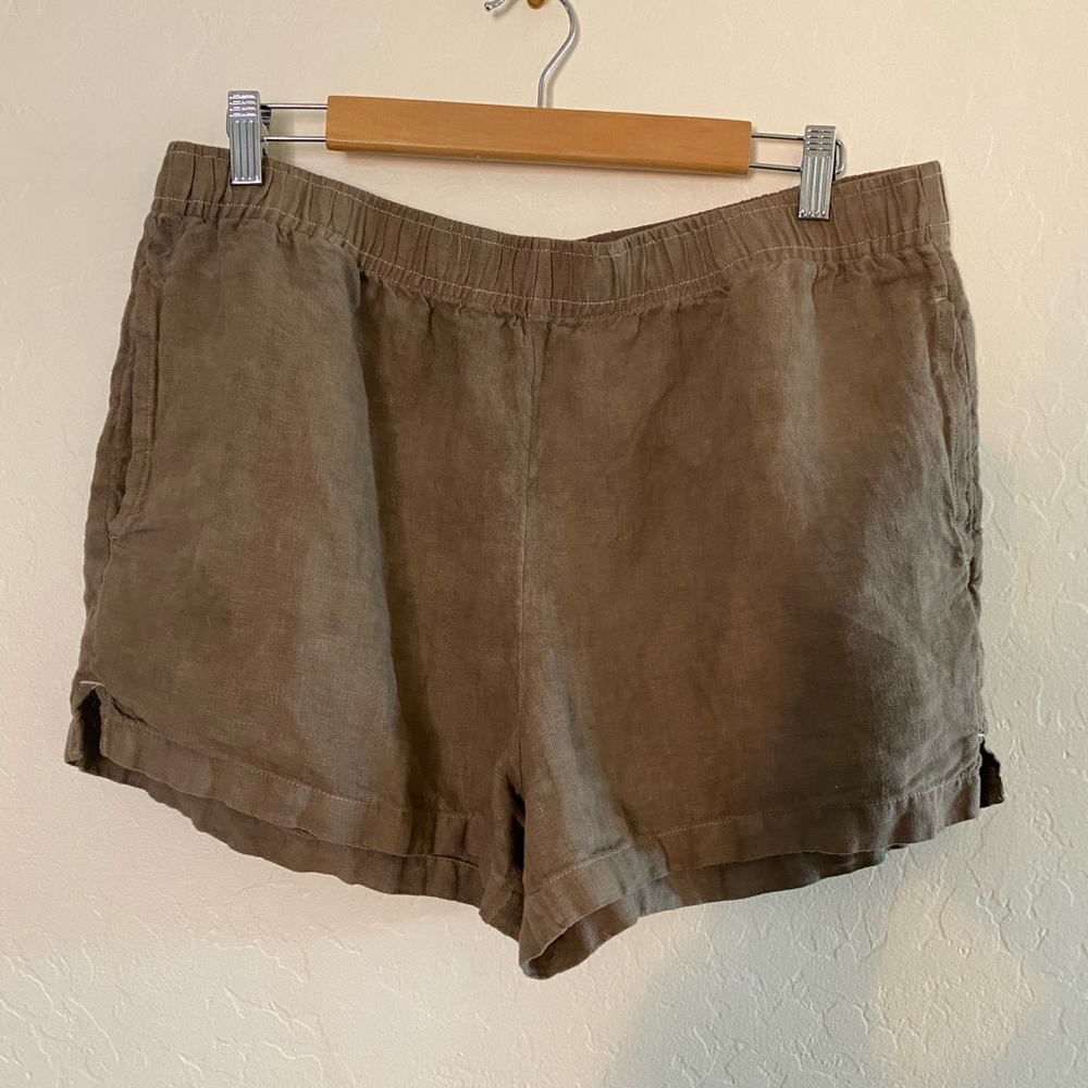 *Plant Dyed* Mate the Label Linen Shorts